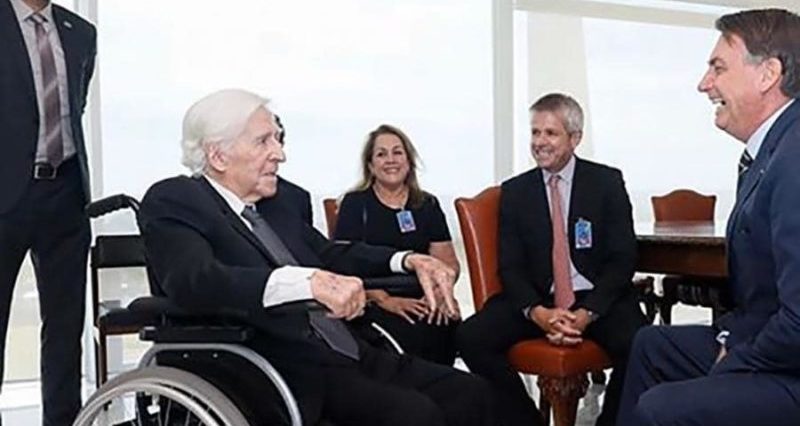 homenagem, curio, protesto, ditadura