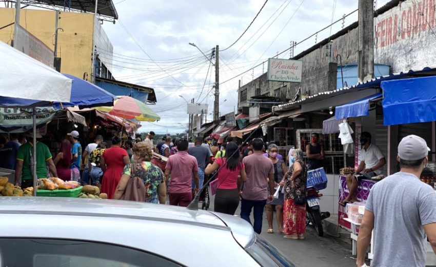 Feira do Manoa