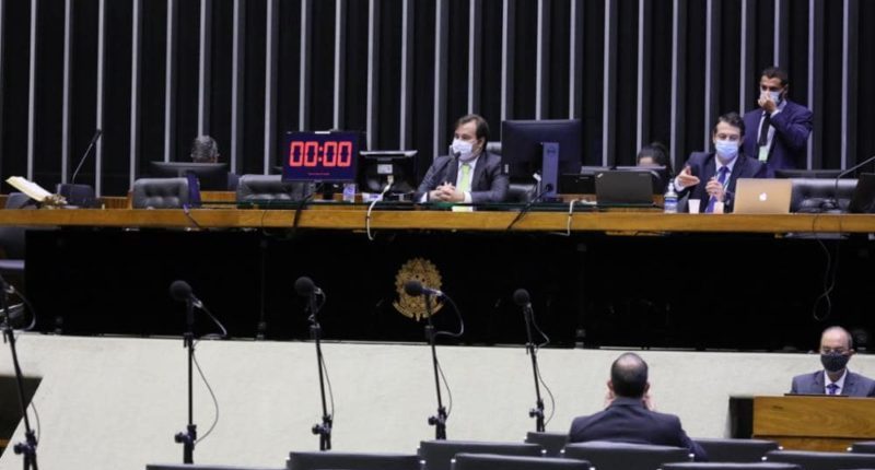 congresso, promulga, orcamento, guerra