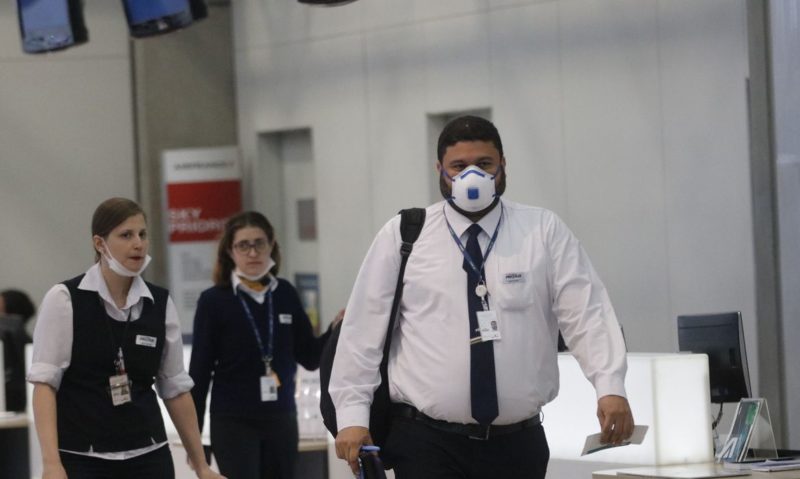 Usar máscara ajuda na produção de anticorpos contra o coronavírus