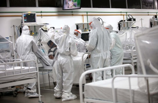 Em quatro meses de 2021 covid mata mais