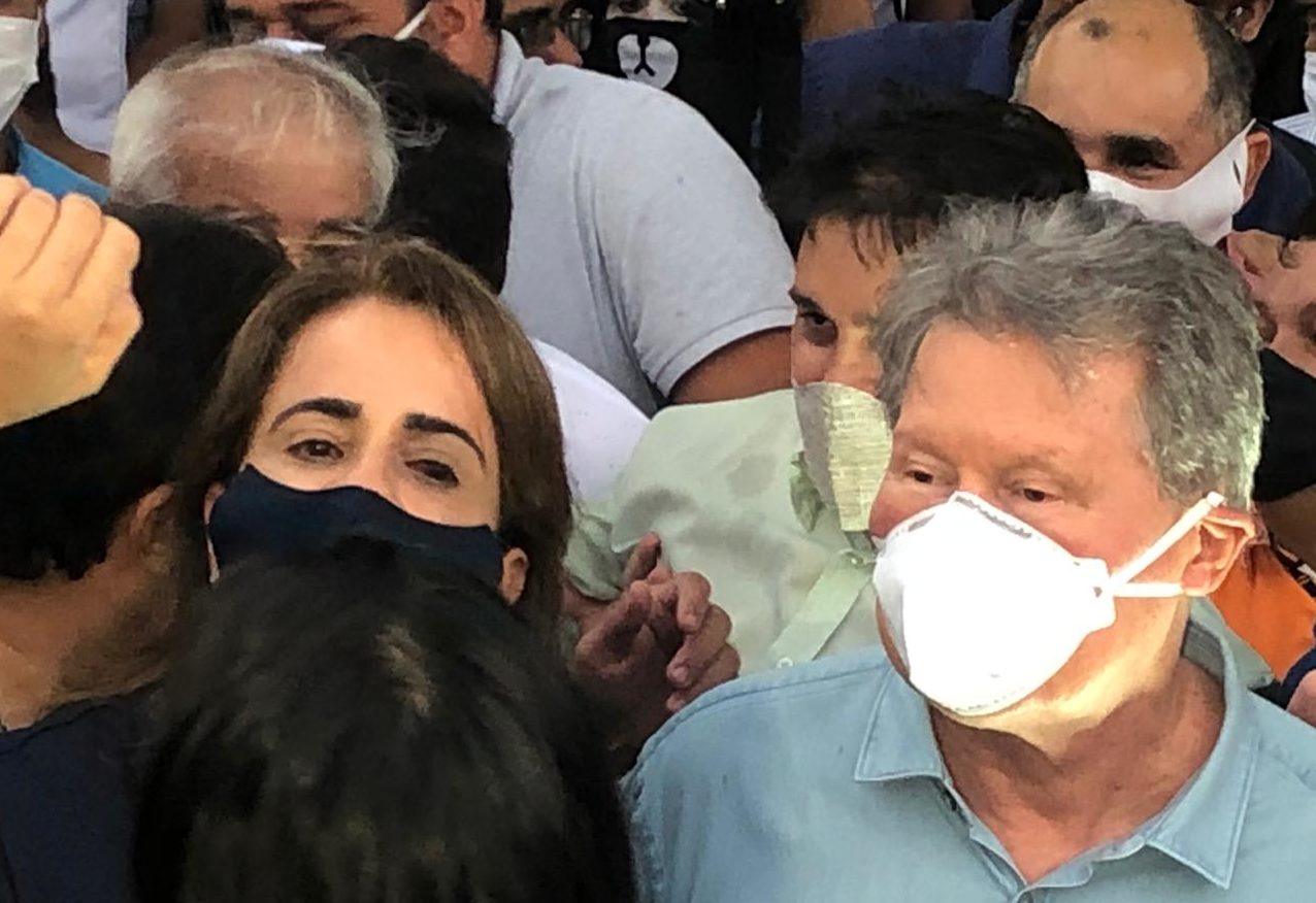 Arthur Neto internado