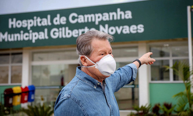 Gastos Arthur assume hospital de campanha