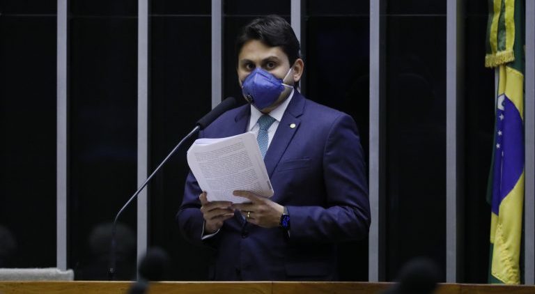 camara, aprova, validade, cnh