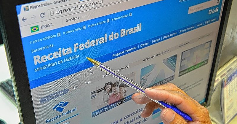 receita, federal, restituicao, bilhoes