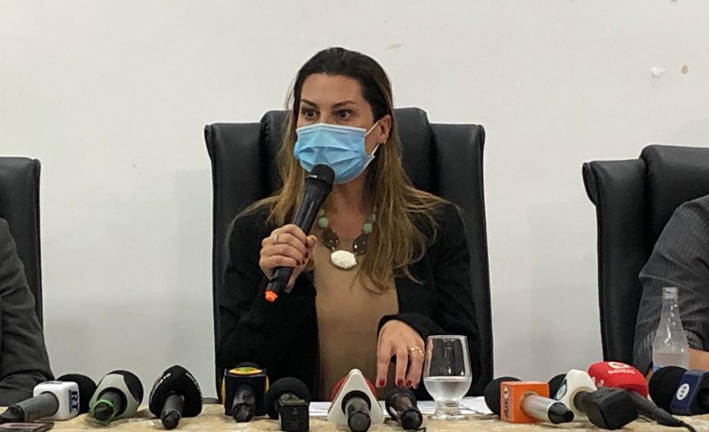 Simone Papaiz é alvo de operação por fraude em contratos em Bertioga