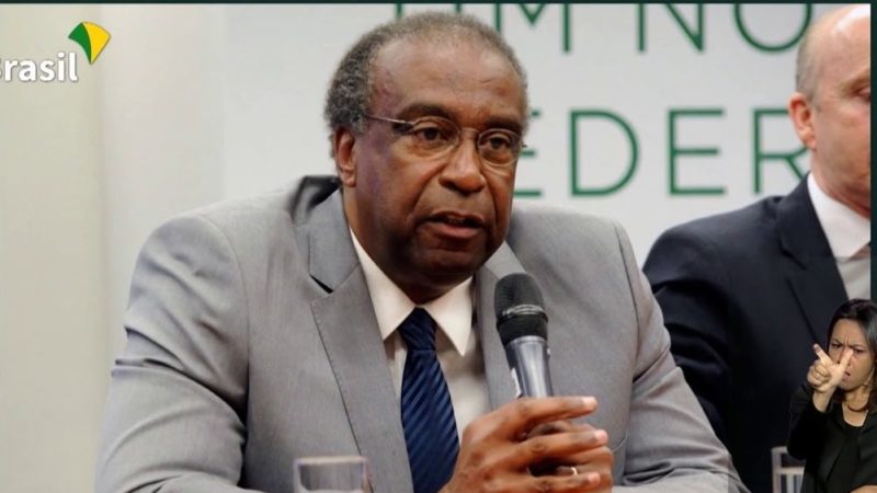 fgv, decotelli, professores