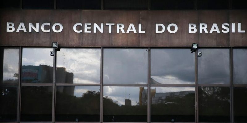 Contas do governo têm rombo histórico e dívida pública passa de 90%