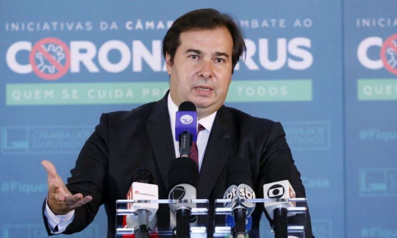 DEM e MDB largam o 'centrão' para ter mais liberdade de votação