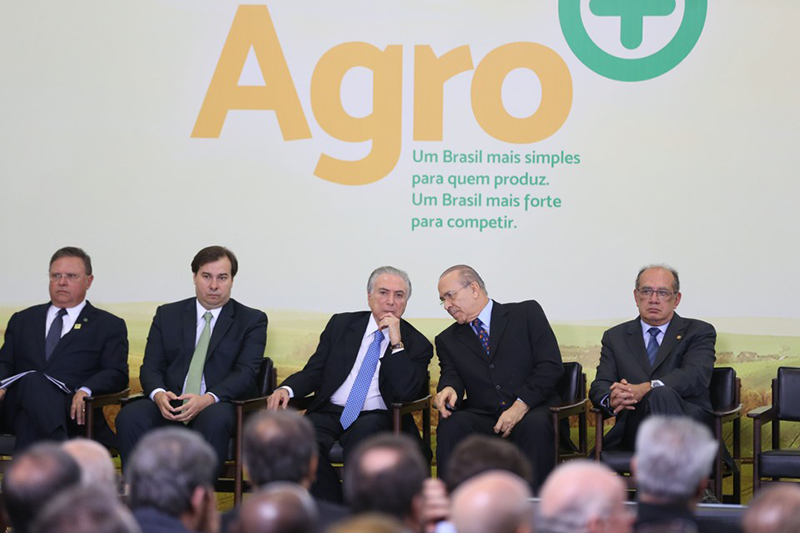 Ex-ministro de Temer lucrou com gado de áreas desmatadas