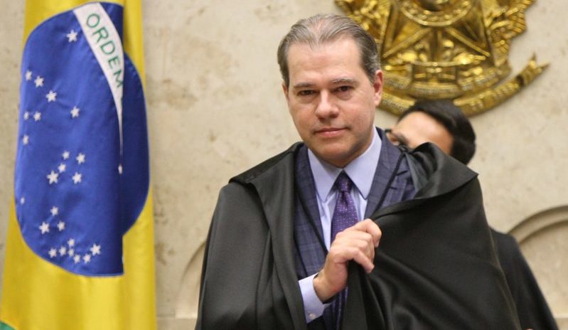 Toffoli barra busca e apreensão da PF em gabinete de Serra no Senado