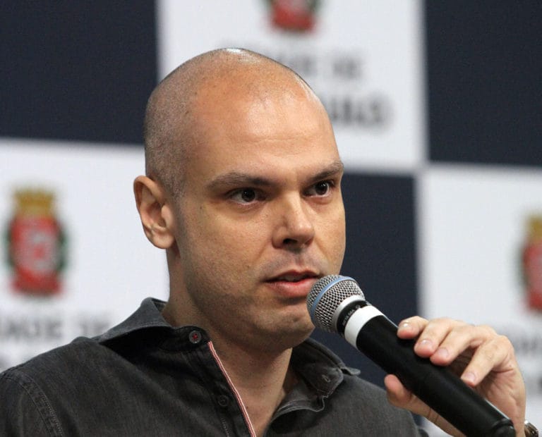 Luta contra câncer de Bruno Covas se encerra neste domingo