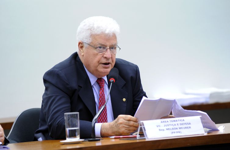 Deputado condenado na Lava Jato morre de coronavírus na prisão
