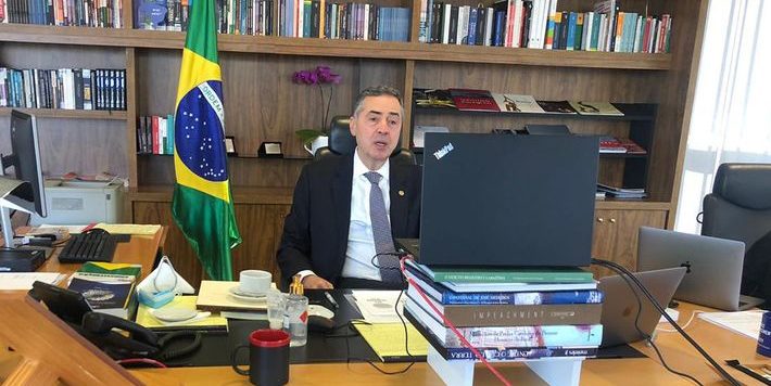 Bolsonaro tem até dia 23 para mostrar plano contra covid-19 em indígenas