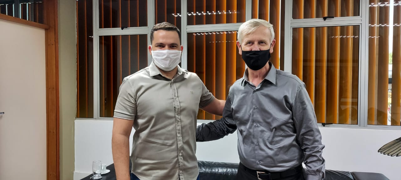 Alberto Neto discute com superintendente da Suframa projetos para a ZFM