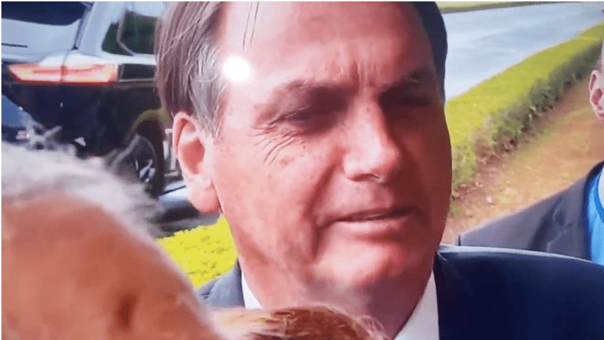 Bolsonaro cita Menezes-min