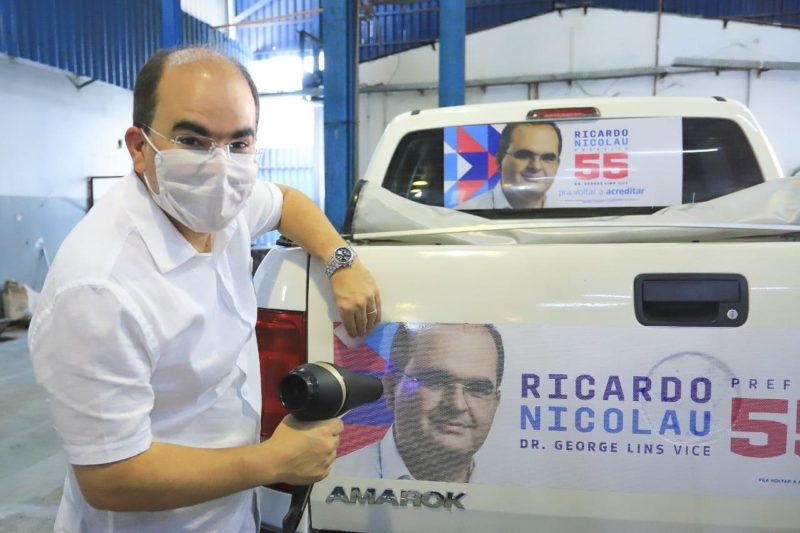 Nicolau adesivagem