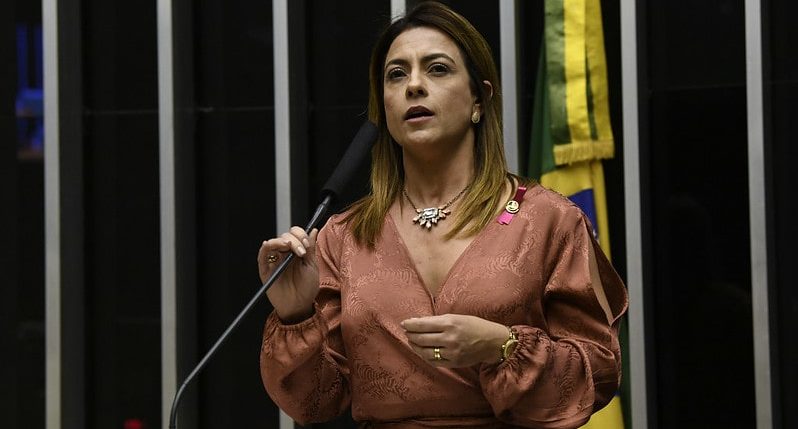 pandemia, dispensa, licitacao, senado