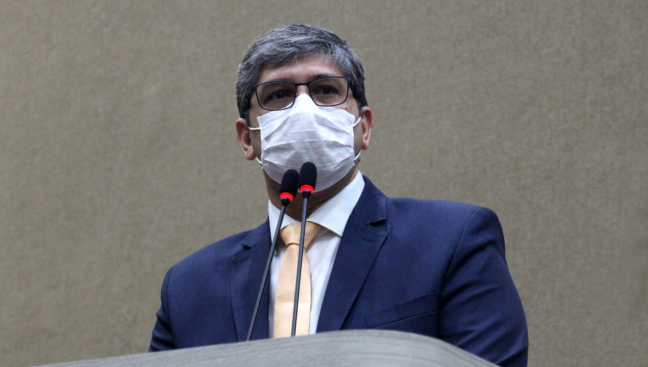 Joelson Silva comemora anúncio de pavimentação da BR-319