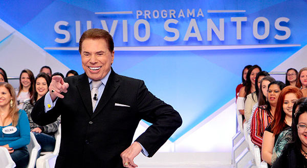 Afastado pelo coronavírus, Sílvio Santos diz que sua mente está se apagando