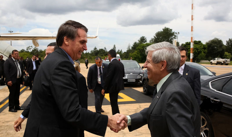 Bolsonaro chamou chefes de Abin e GSI para anular caso das rachadinhas