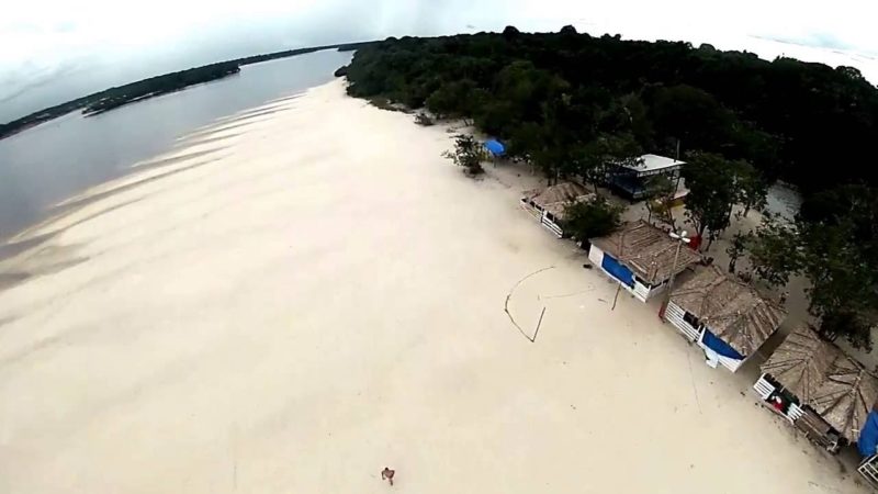 bolsonarro, hoteis, flutuantes, barcelos