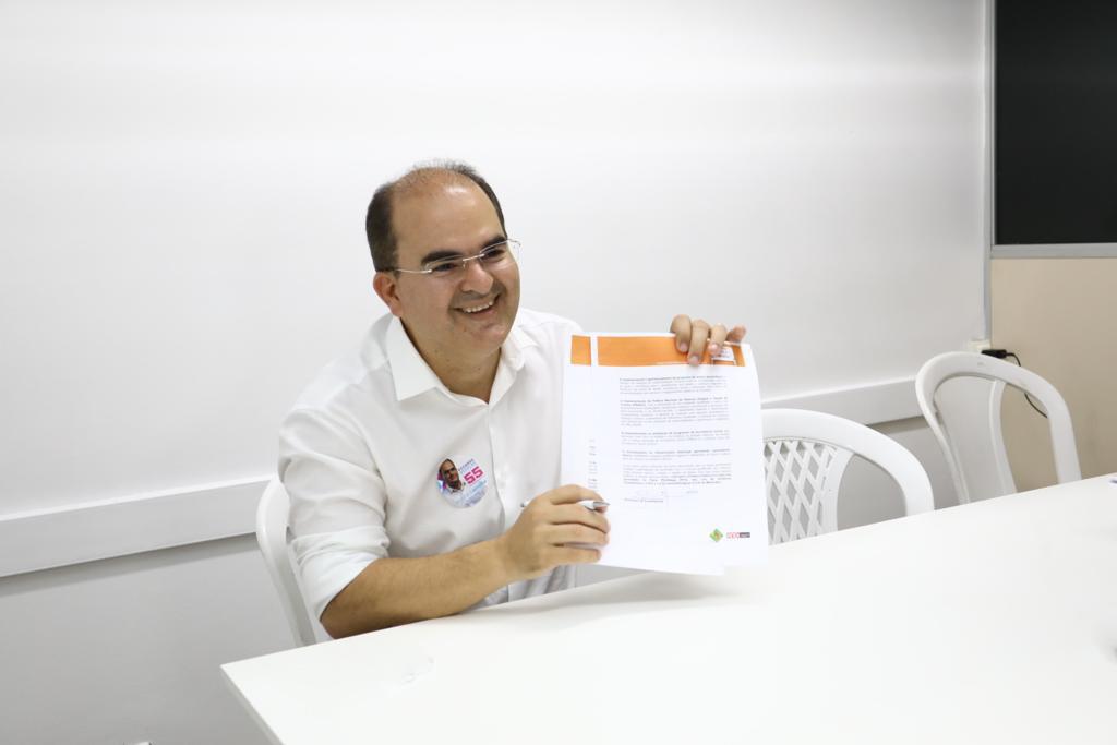 Nicolau firma compromisso com a Rede Nacional da Primeira Infância