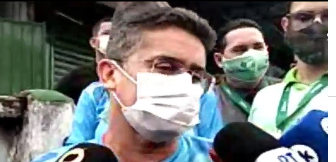 David Almeida diz que mesmo sob ataques vai ao segundo turno
