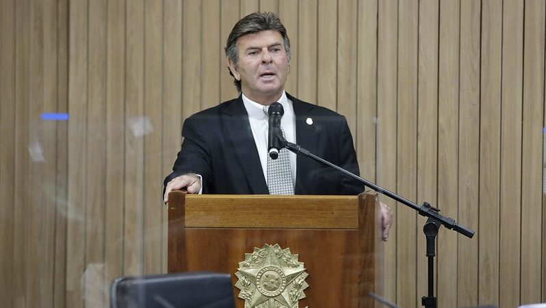 Fux derruba liminar e bares em São Paulo fecham novamente