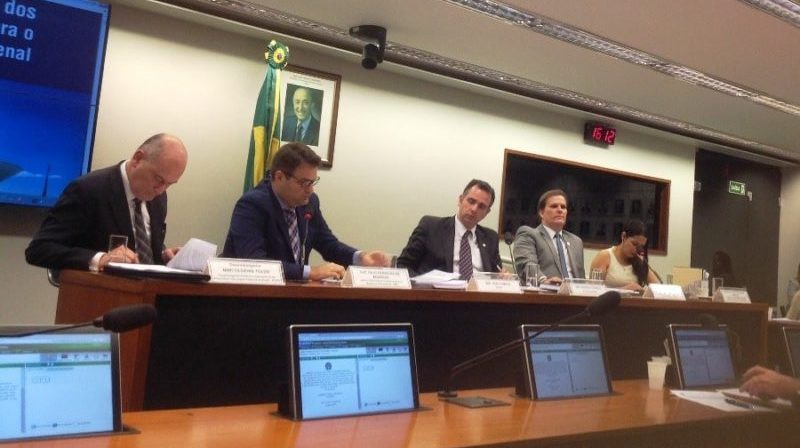 juristas, reforma, lavagem, dinheiro