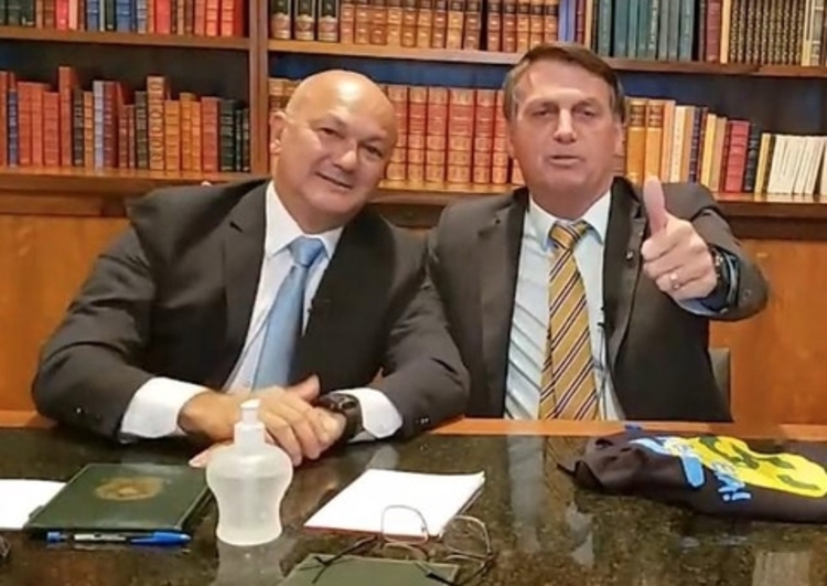 Menezes e Bolsonaro