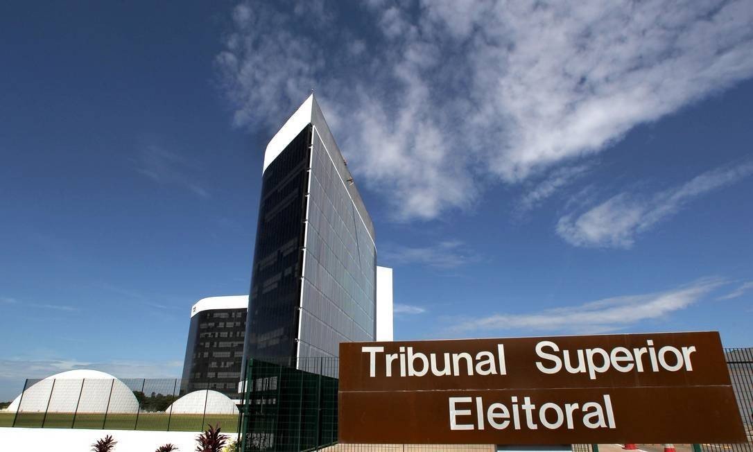 TSE dá 15 dias para Bolsonaro provar fraude na eleição de 2018