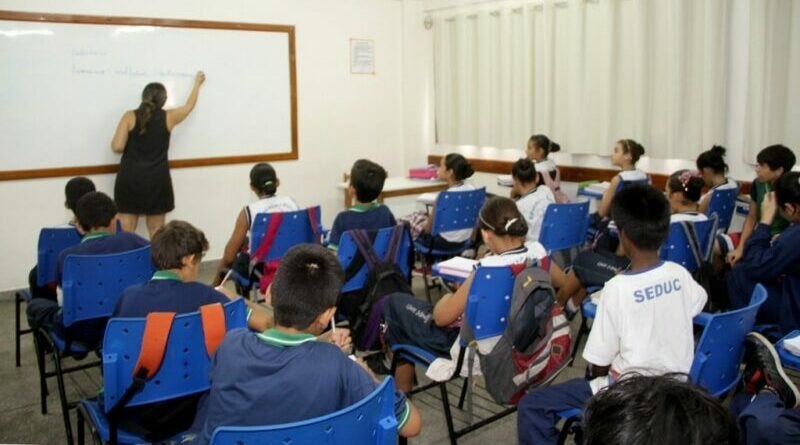 governo, corta, milhoes, fundeb, amazonas