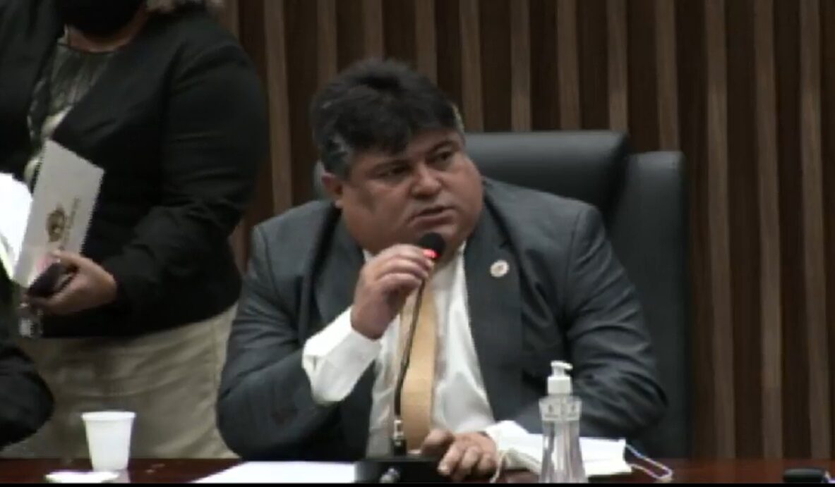 David Reis enfrenta resistência para tentar se reeleger na CMM