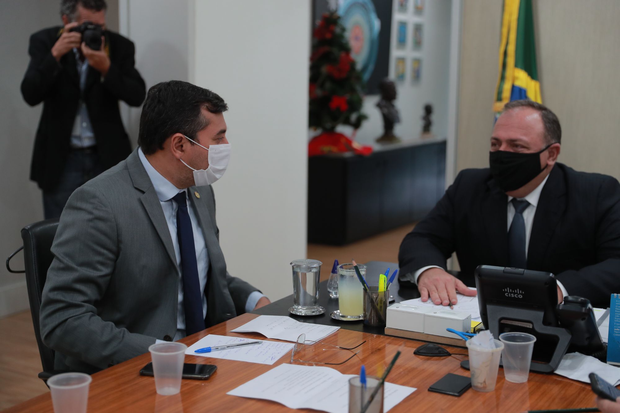 Ministro da Saúde agenda Manaus para anunciar ajuda contra covid