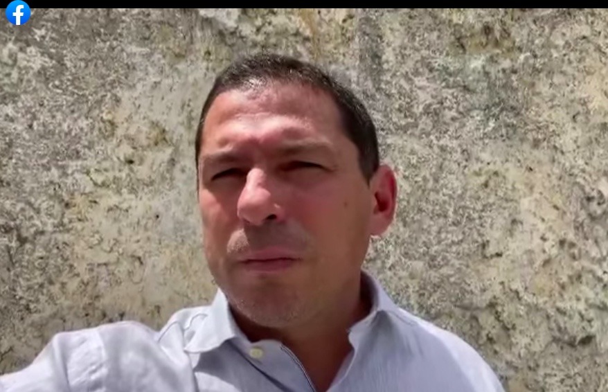 Hércules para e deputado age por avião dos EUA para oxigênio ao AM