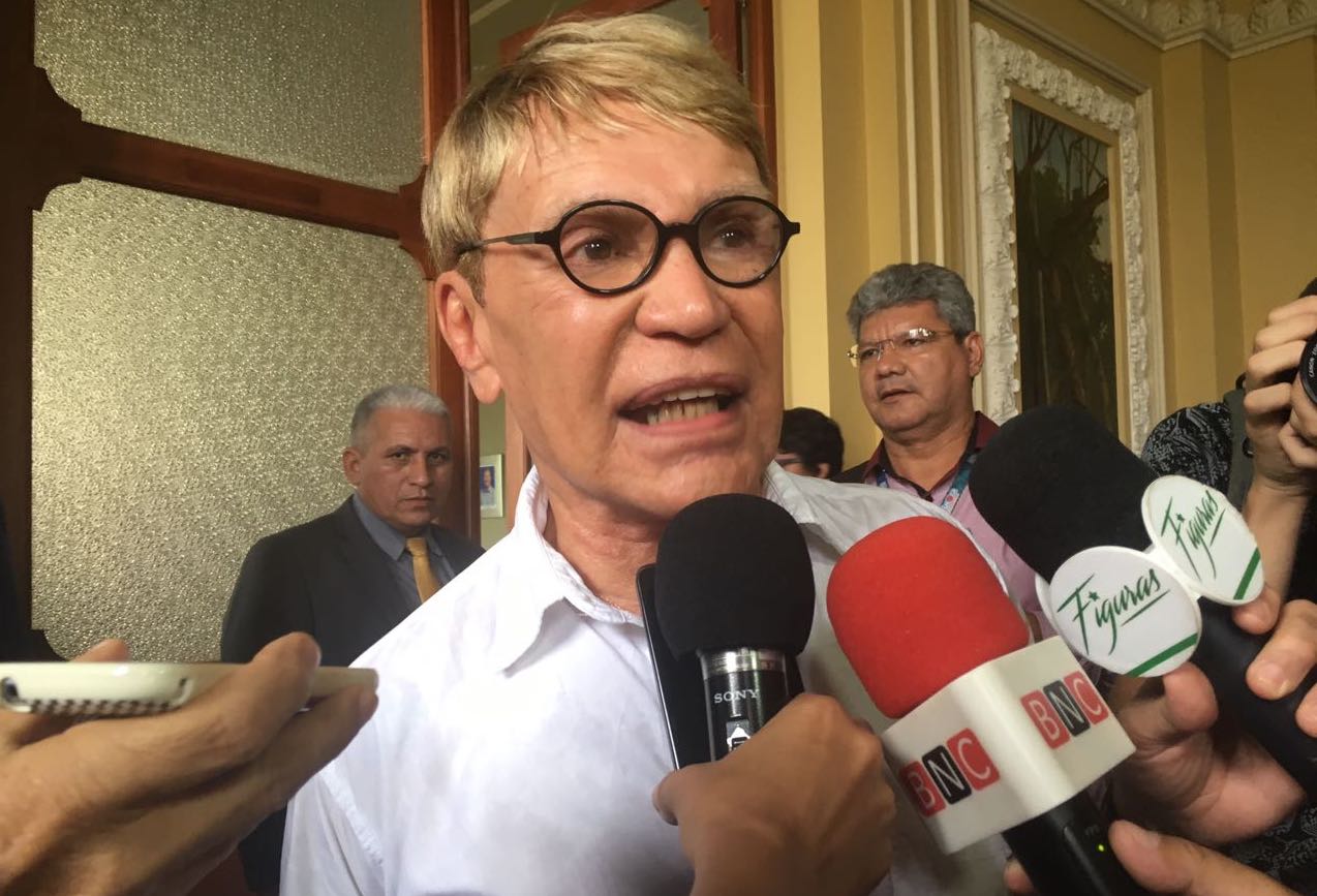 Missa de sétimo dia de Zezinho Corrêa será transmitida pela internet
