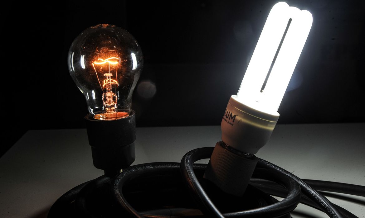 dano moral a consumidor de energia