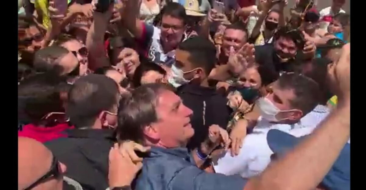 Apesar da pandemia, Bolsonaro