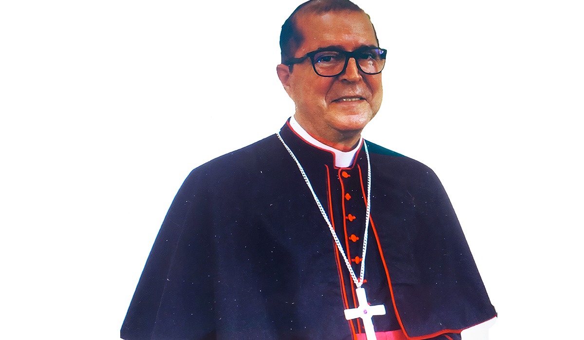O arcebispo emérito de Manaus, dom Sérgio Castriani, foi internado com suspeita de covid