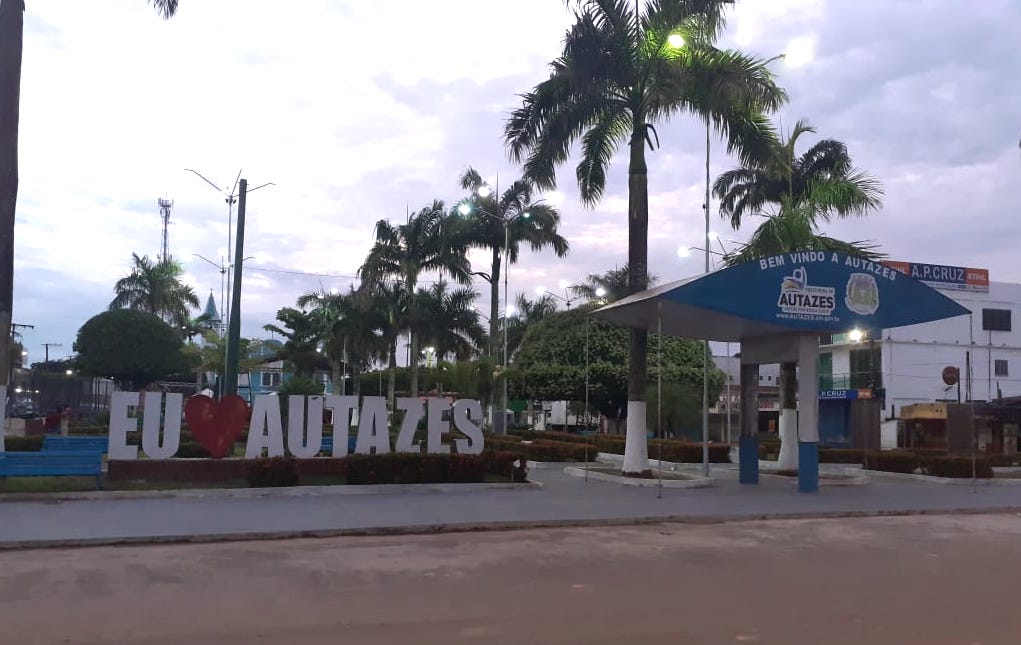 Autazes celebra 65 anos