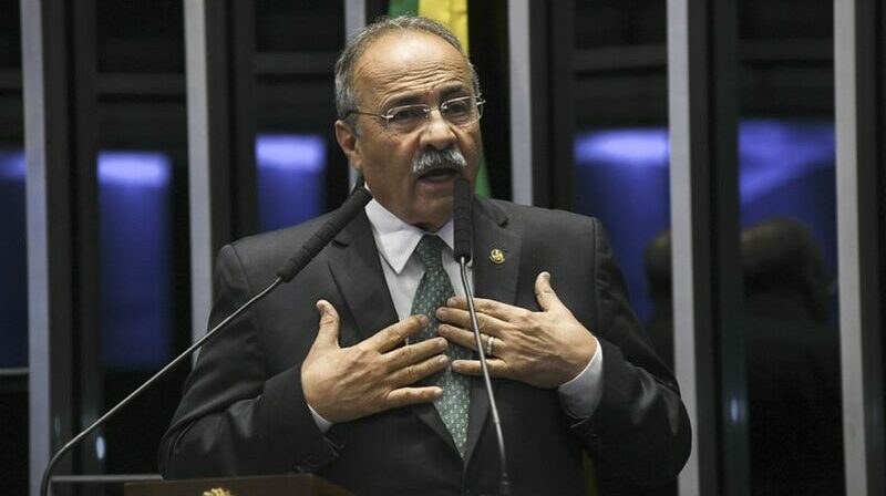 aviao, garimpo, senador, dinheiro, cueca