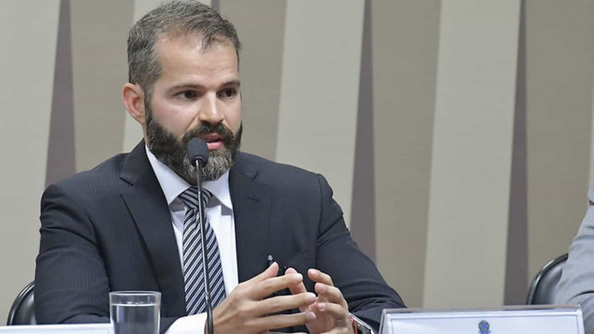 Chefe da Agência de Mineração também desembarca do governo