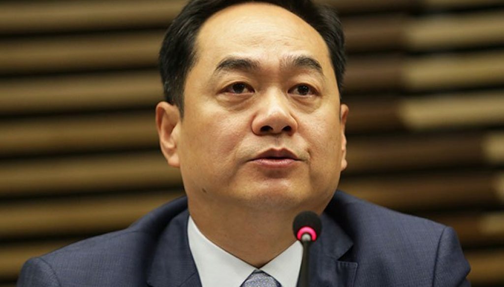 Embaixador da China diz que Brasil tem prioridade nos insumos de vacina