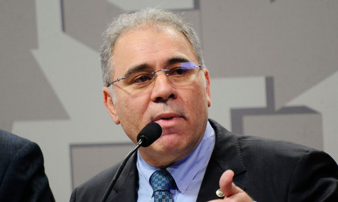 Novo ministro da Saúde diz que Bolsonaro quer diálogo com médicos