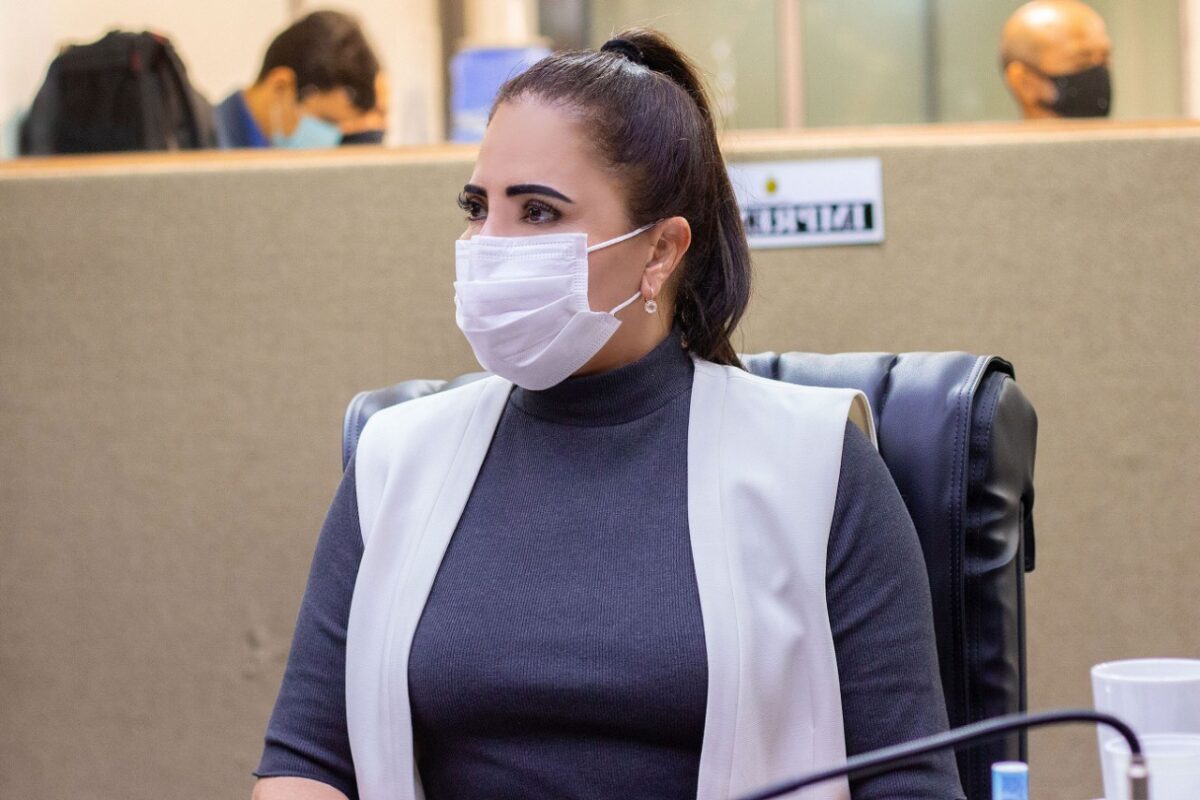 Deputada quer exame de conização obrigatório