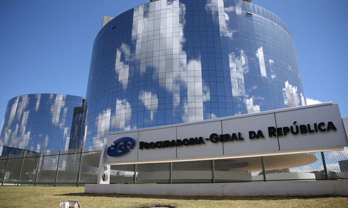 PGR recorre de decisão de Fachin