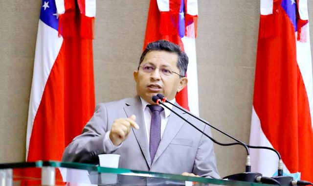 Deputado propõe anistia