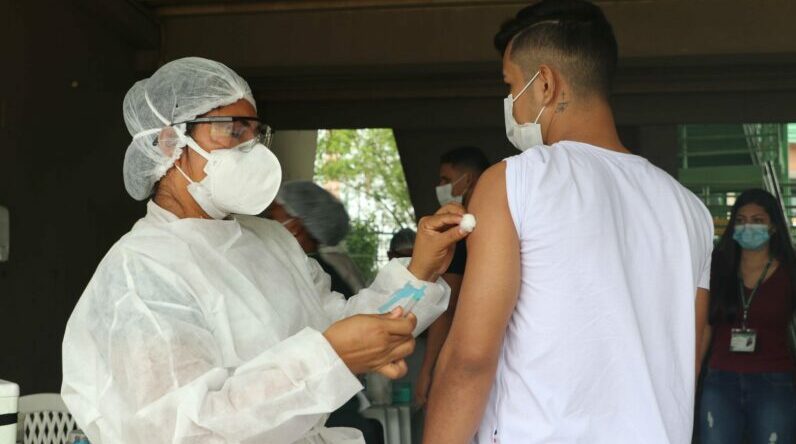 vacinacao, amazonas, lideranca, primeira, dose
