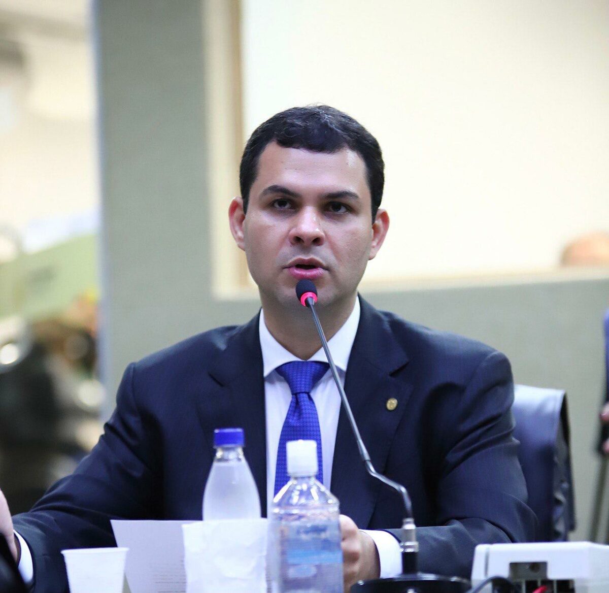 Cerca de jurubeba pode atrapalhar planos do Avante para as eleições